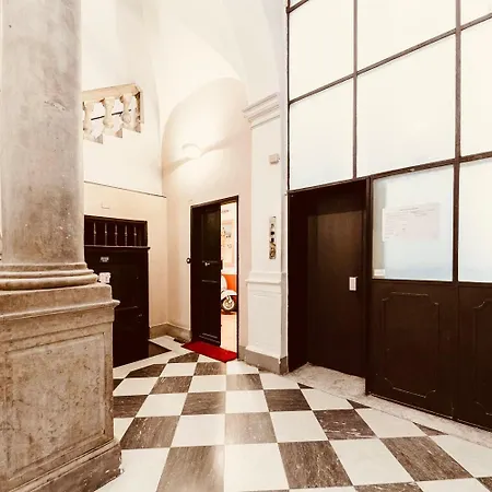 New In Historical Center Apartament