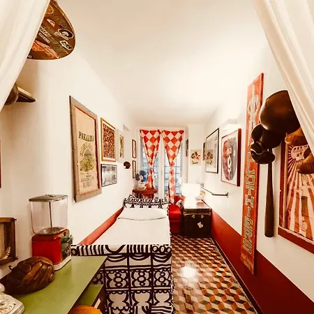 Apartament New In Historical Center Genua